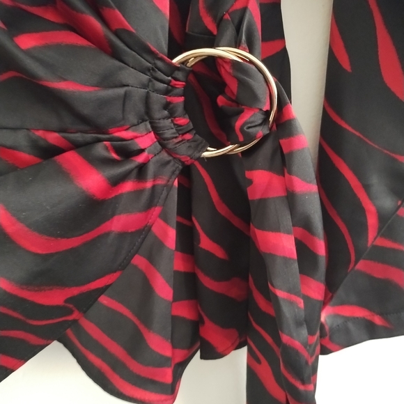 I.N.C. International Concepts Plus Size Surplice Wrap Blouse NWT 1X - Picture 5 of 8